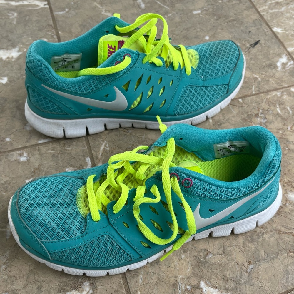 Nike Flex Run W8